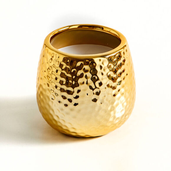 Bougie parfumée effet martelée (doré) Bougie parfumée effet martelée (doré)